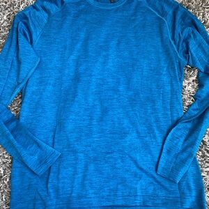 Lululemon metal vent long sleeve XL